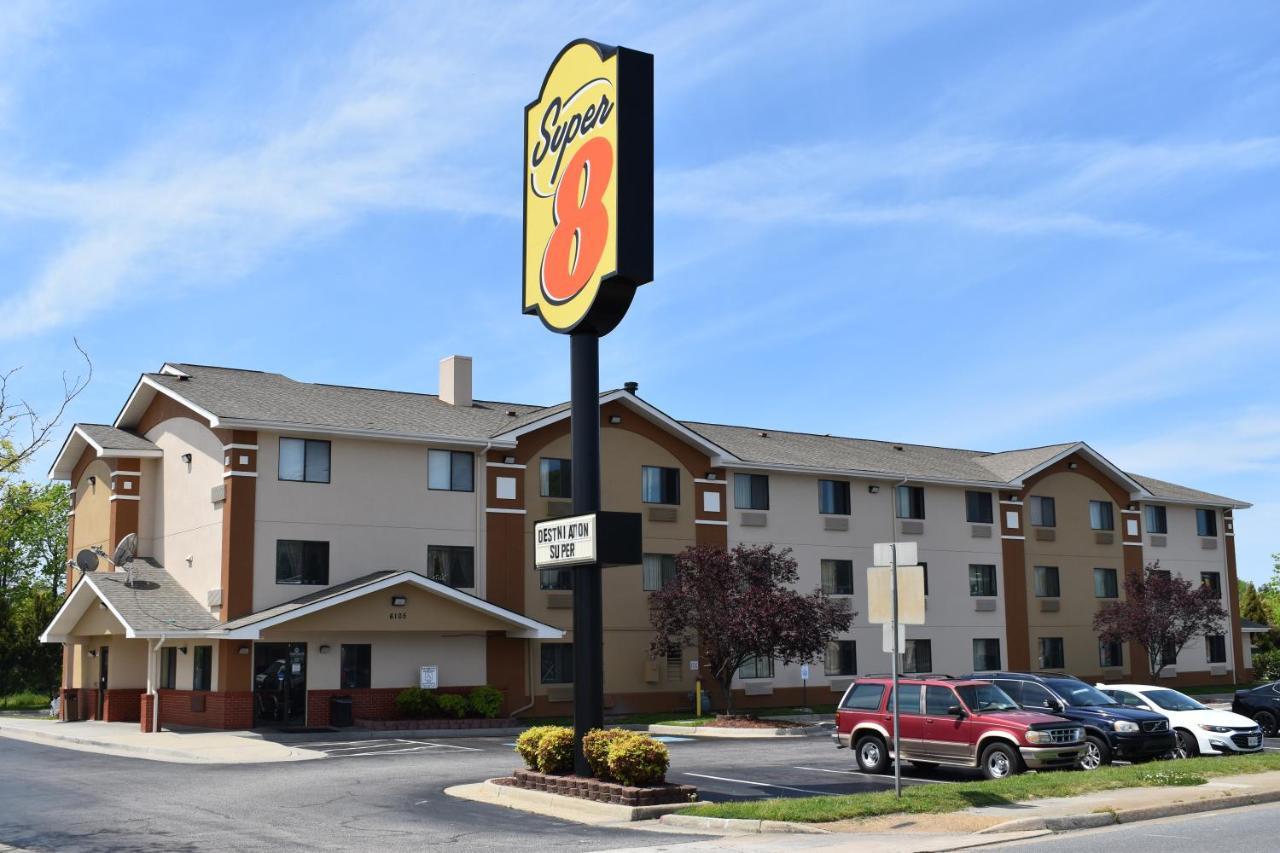Super 8 By Wyndham Newport News/Jefferson Ave. Hotel Exterior photo